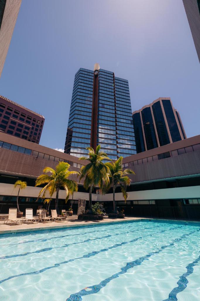 Bishop Suites At The Executive Centre image