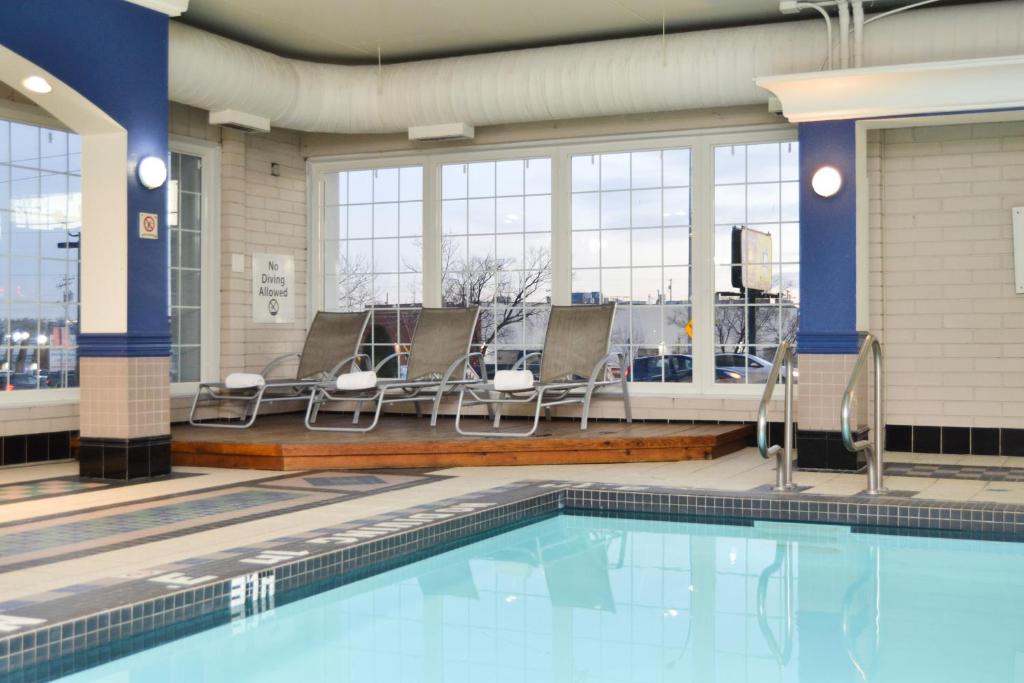 Amenida Residences, Calgary, Calgary, Alberta