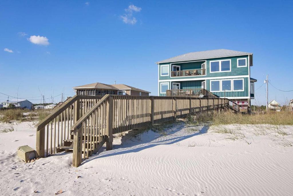 Pier Serenity image
