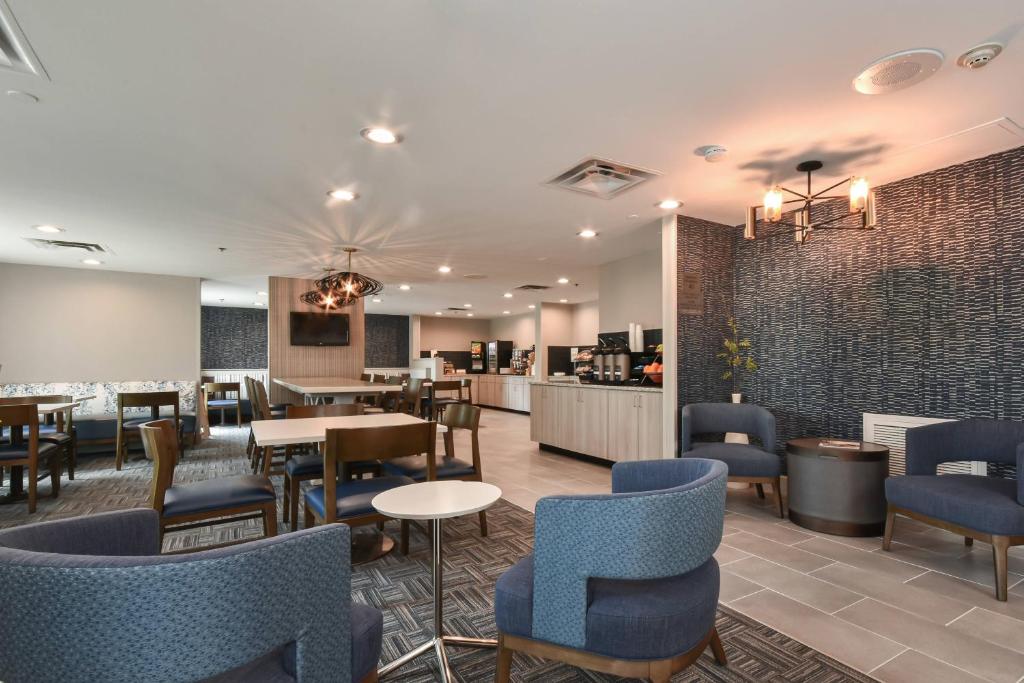 Fairfield Inn by Marriott Arrowood image