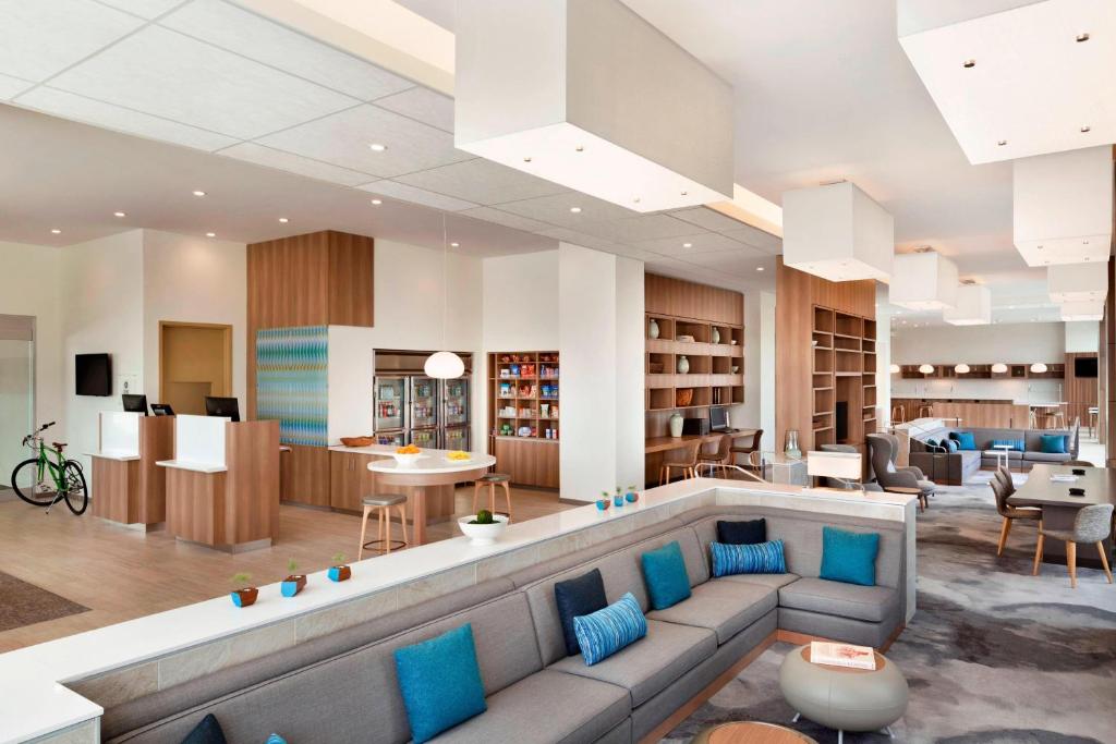 Element Dallas Love Field image