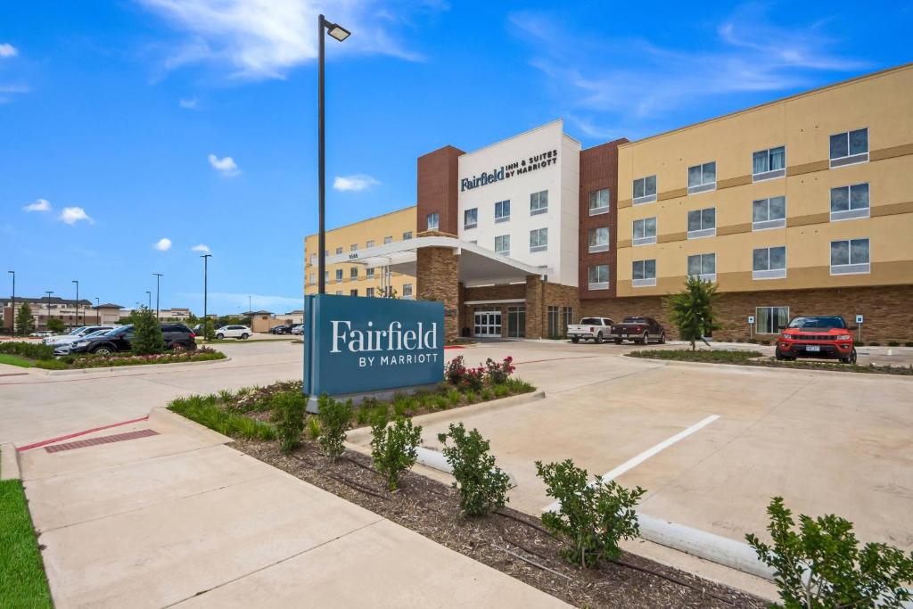 Fairfield Inn & Suites by Marriott Dallas Plano/Frisco image