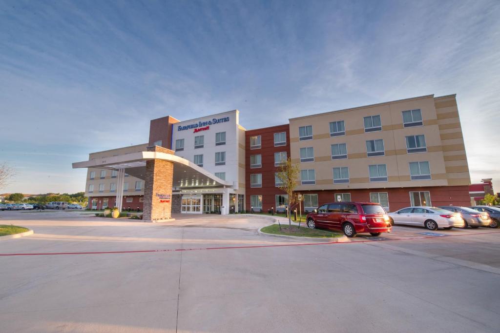 Fairfield Inn & Suites Dallas Plano North image