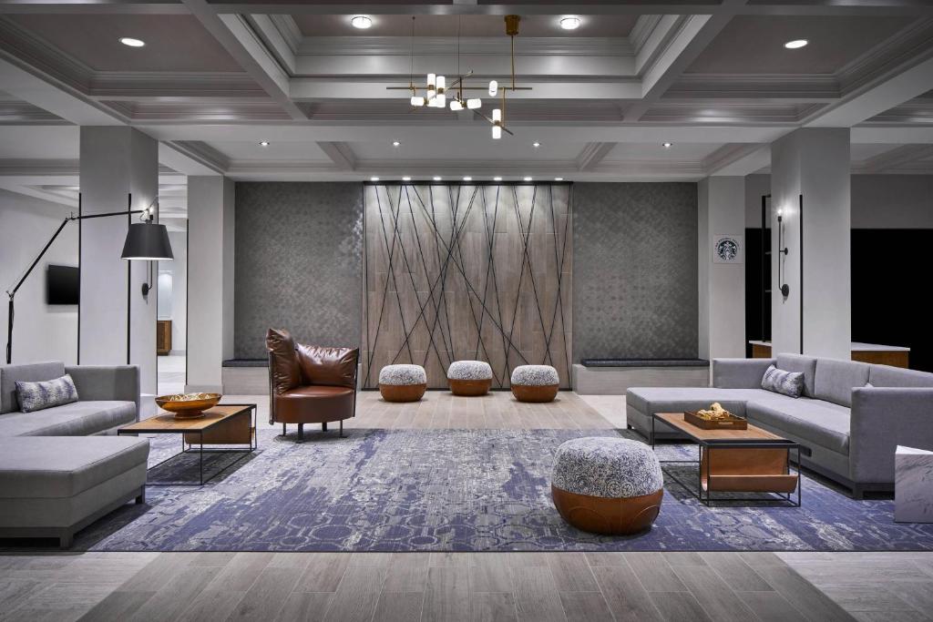 Delta Hotels by Marriott Norfolk Airport image