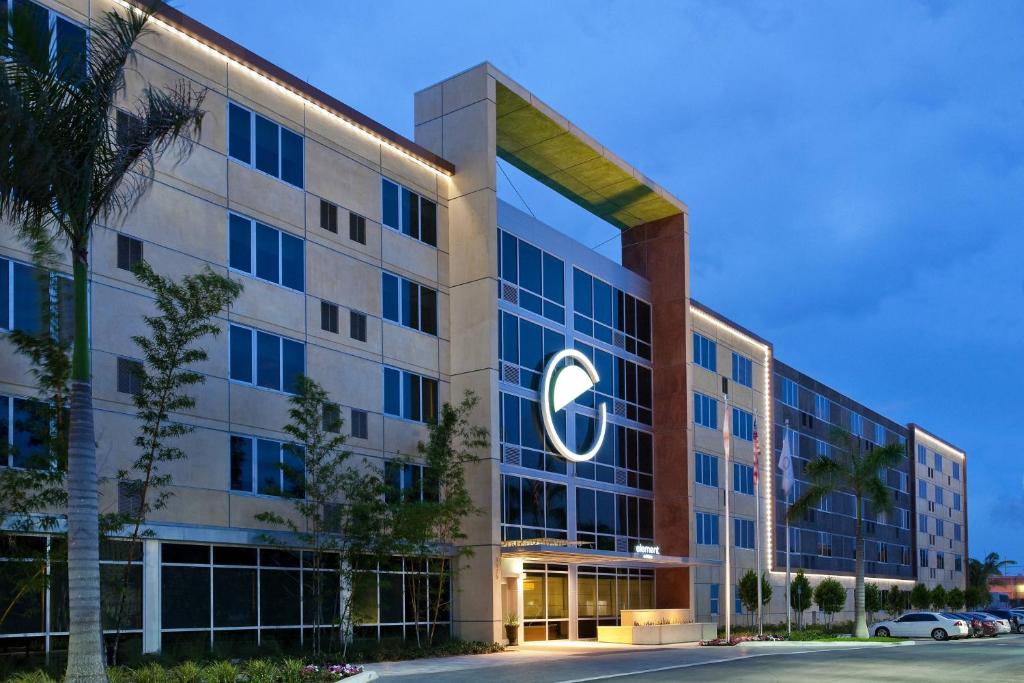 Element Miami International Airport image
