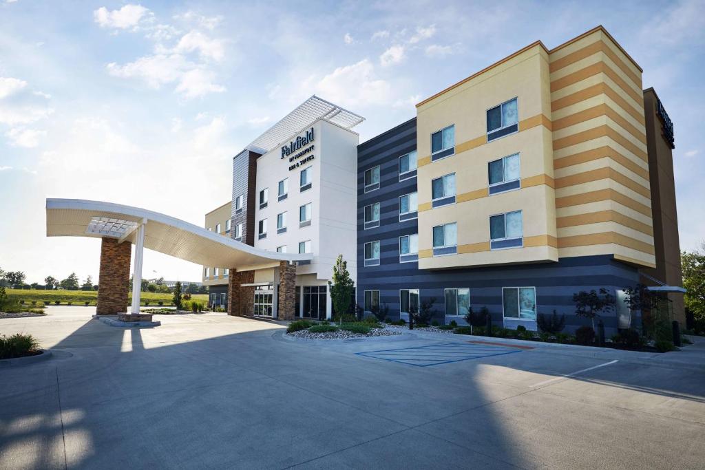Fairfield Inn & Suites by Marriott Kansas City Belton image