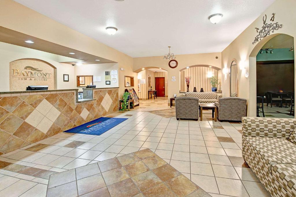 Baymont by Wyndham Decatur image