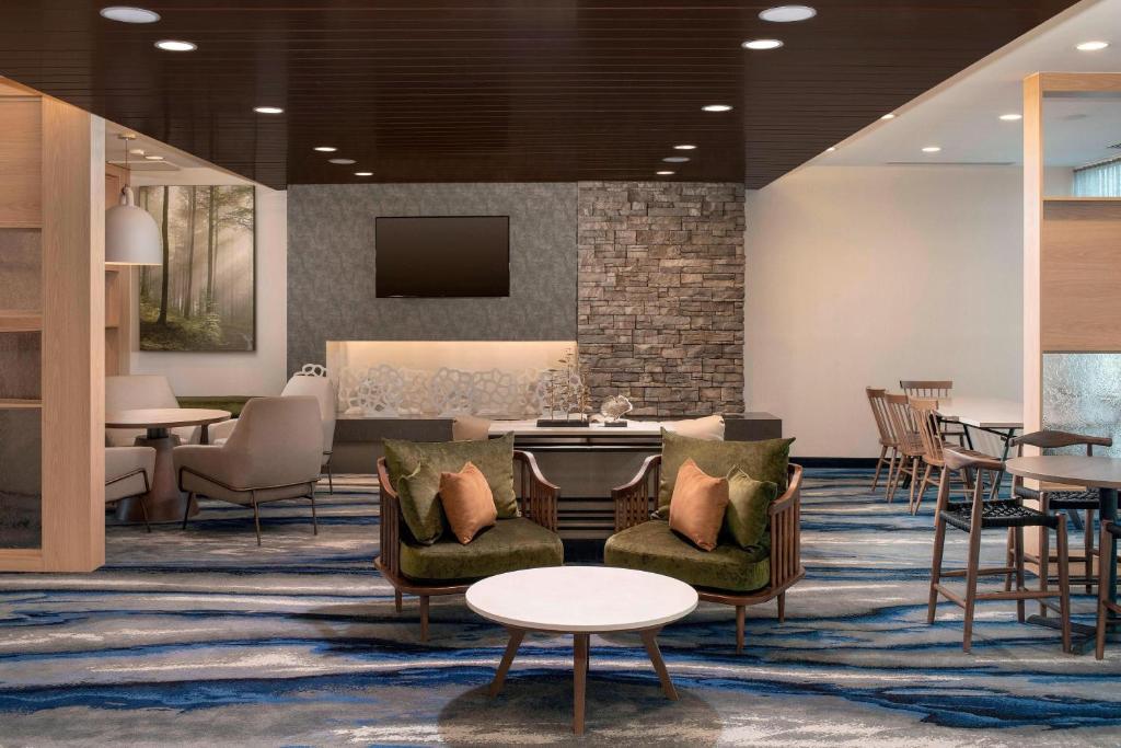 Fairfield Inn & Suites by Marriott Miami Airport West/Doral image
