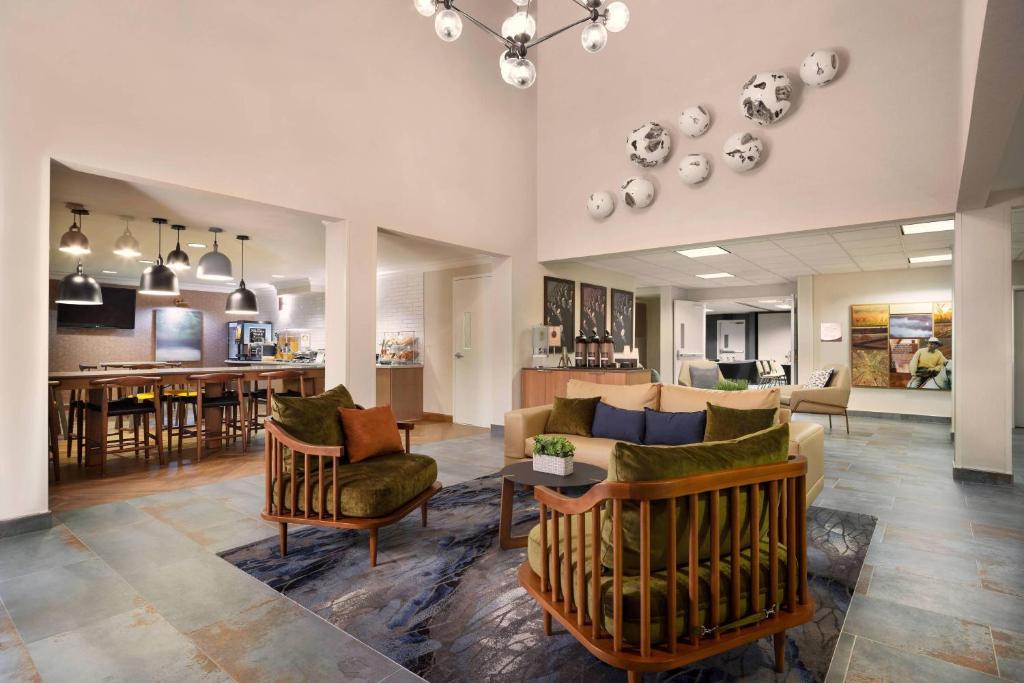 Fairfield Inn & Suites by Marriott Napa American Canyon image