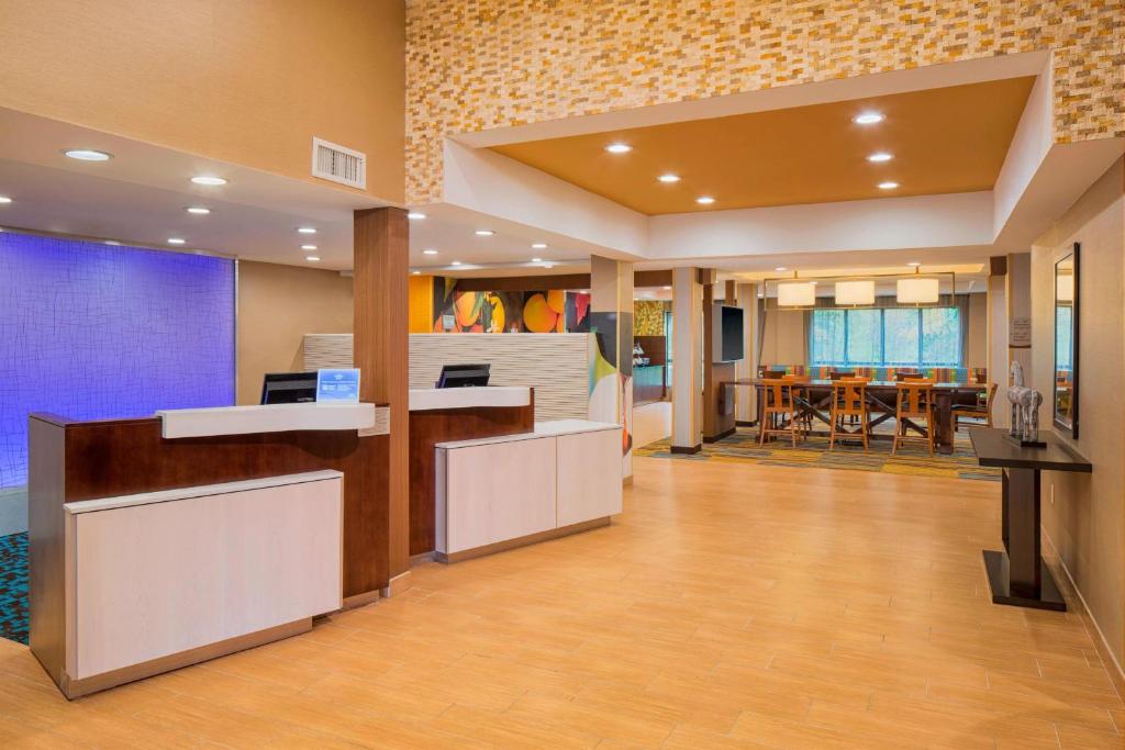 Fairfield Inn & Suites Bridgewater Branchburg/Somerville image
