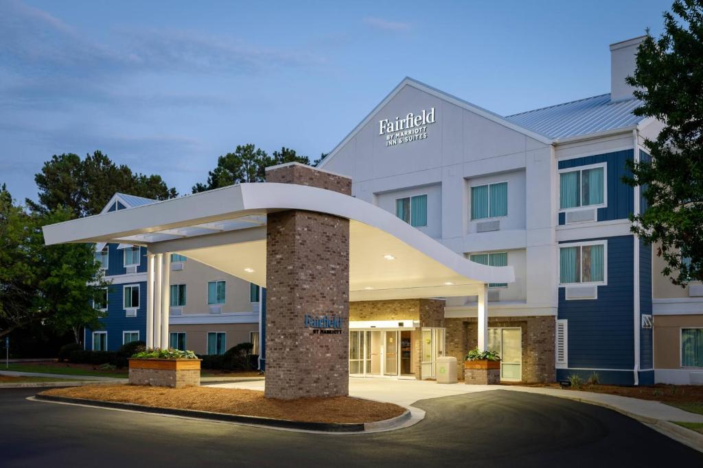 Fairfield Inn By Marriott Savannah Airport image