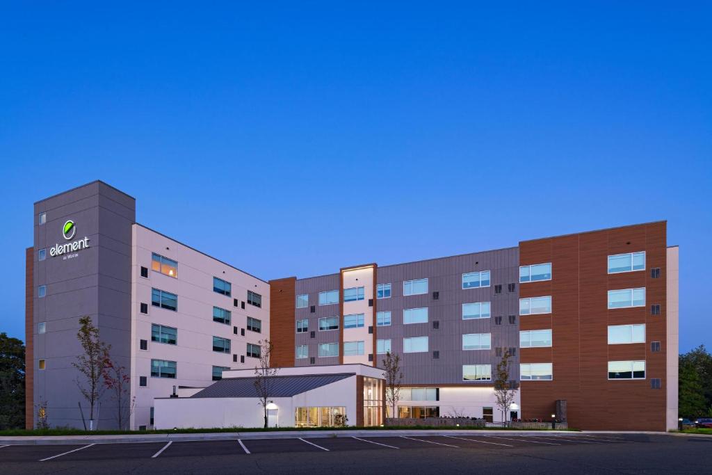 Element Spring Valley image