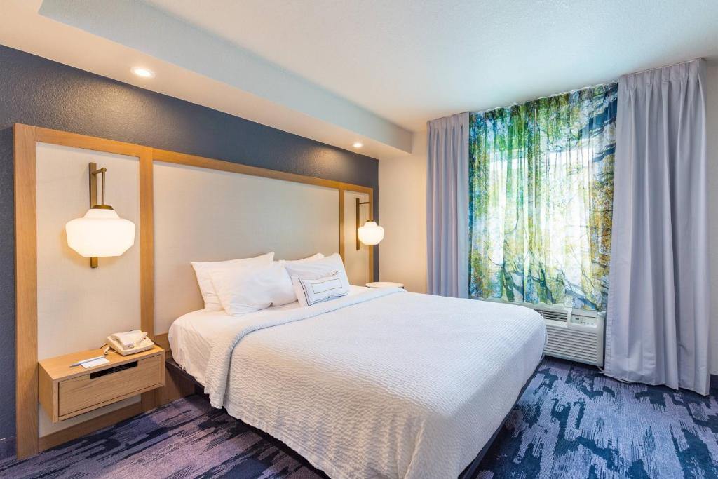 Fairfield Inn & Suites by Marriott Tampa North image