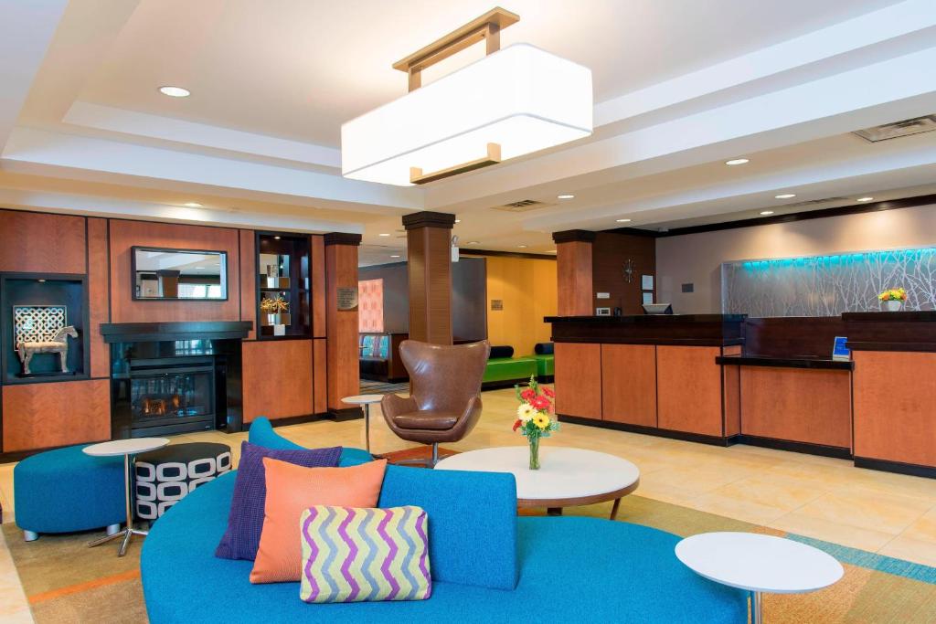 Fairfield Inn & Suites by Marriott Omaha Downtown image