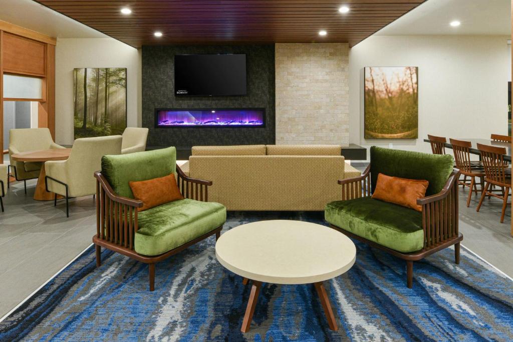 Fairfield Inn & Suites by Marriott Moorpark Ventura County image