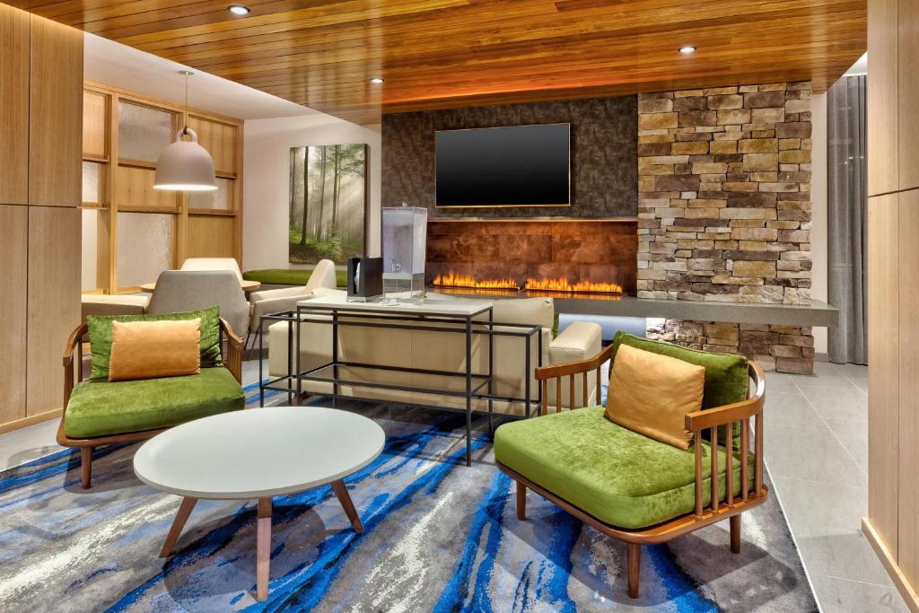 Fairfield by Marriott Inn & Suites Knoxville Airport Alcoa image