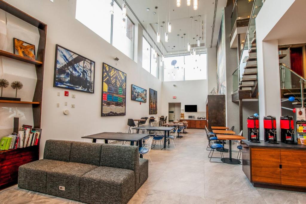 Fairfield Inn & Suites by Marriott New York Brooklyn image