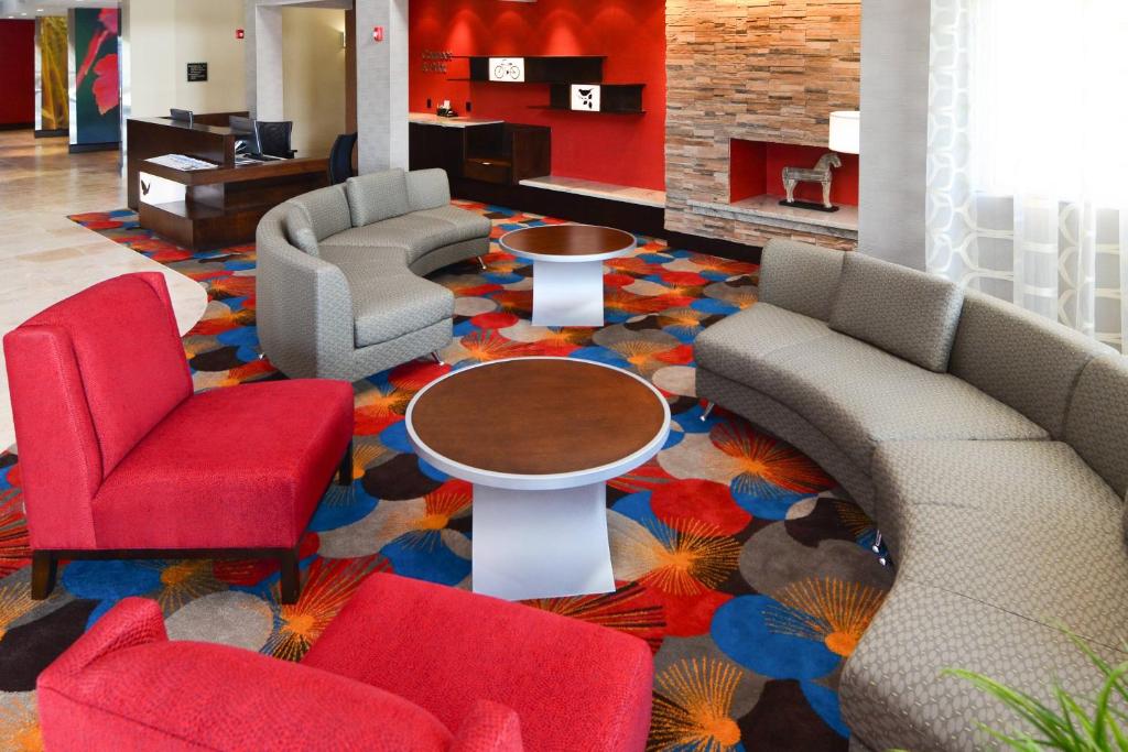 Fairfield Inn & Suites Houston-North Spring image