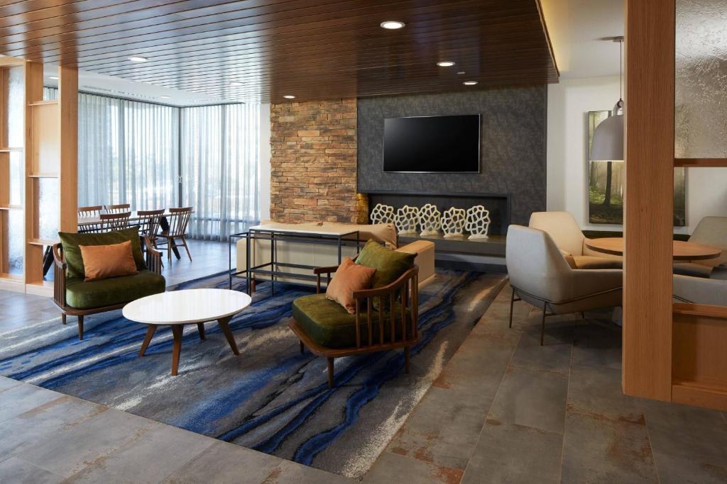 Fairfield Inn & Suites by Marriott Riverside Moreno Valley image
