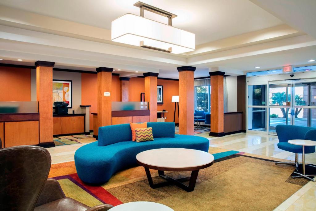 Fairfield Inn & Suites by Marriott Lakeland Plant City image
