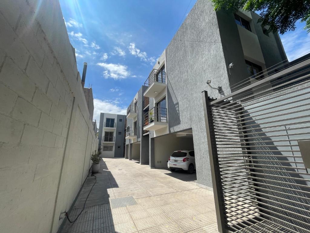 Elite Mendoza Park photo 1