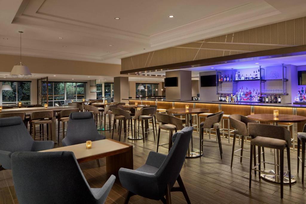 Auburn Hills Marriott Pontiac image