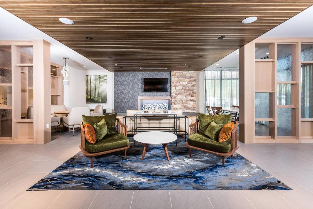 Fairfield Inn & Suites by Marriott Crestview image