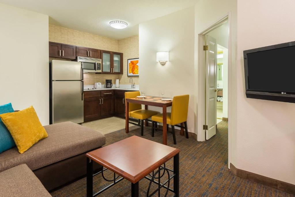 Residence Inn by Marriott Chattanooga Downtown image