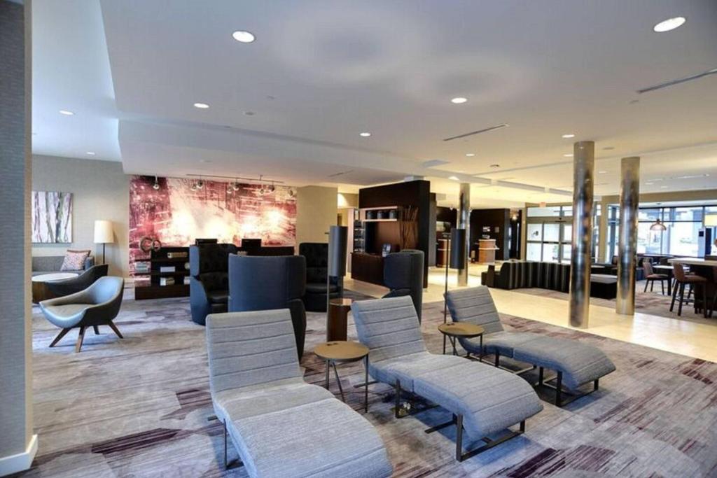 Courtyard by Marriott Columbus OSU image