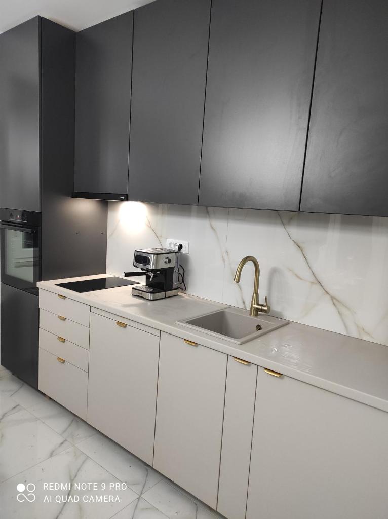 Lullaby apartment, moderan stan sa dvije spavaće sobe i besplatnim parkingom photo 4