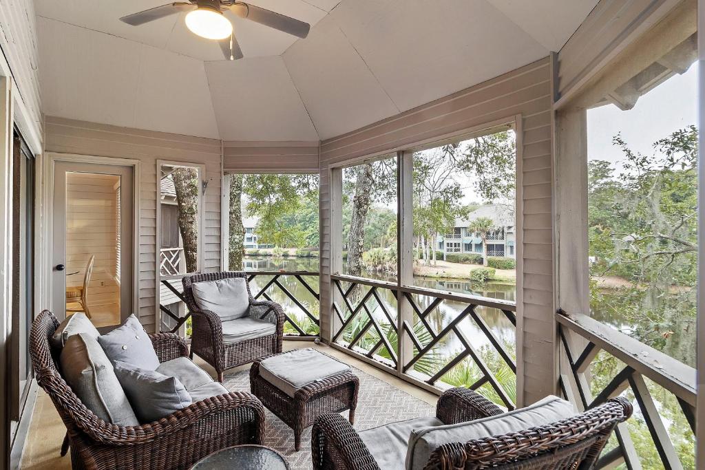 4846 Turtle Cove image