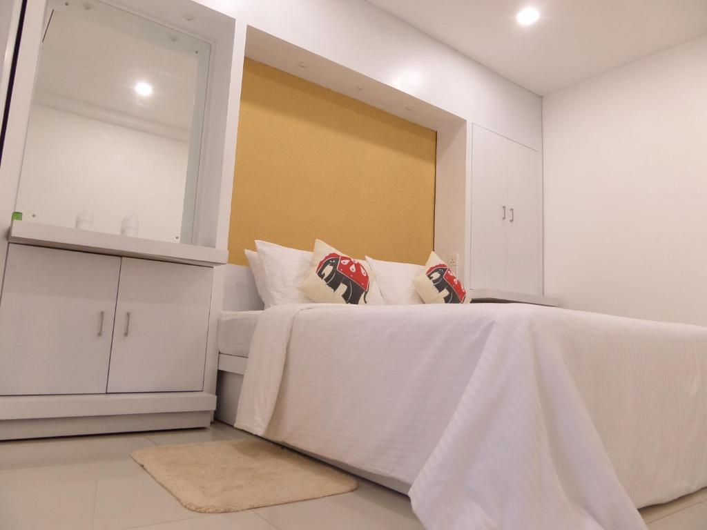 Bright Bravo Hotel photo 4
