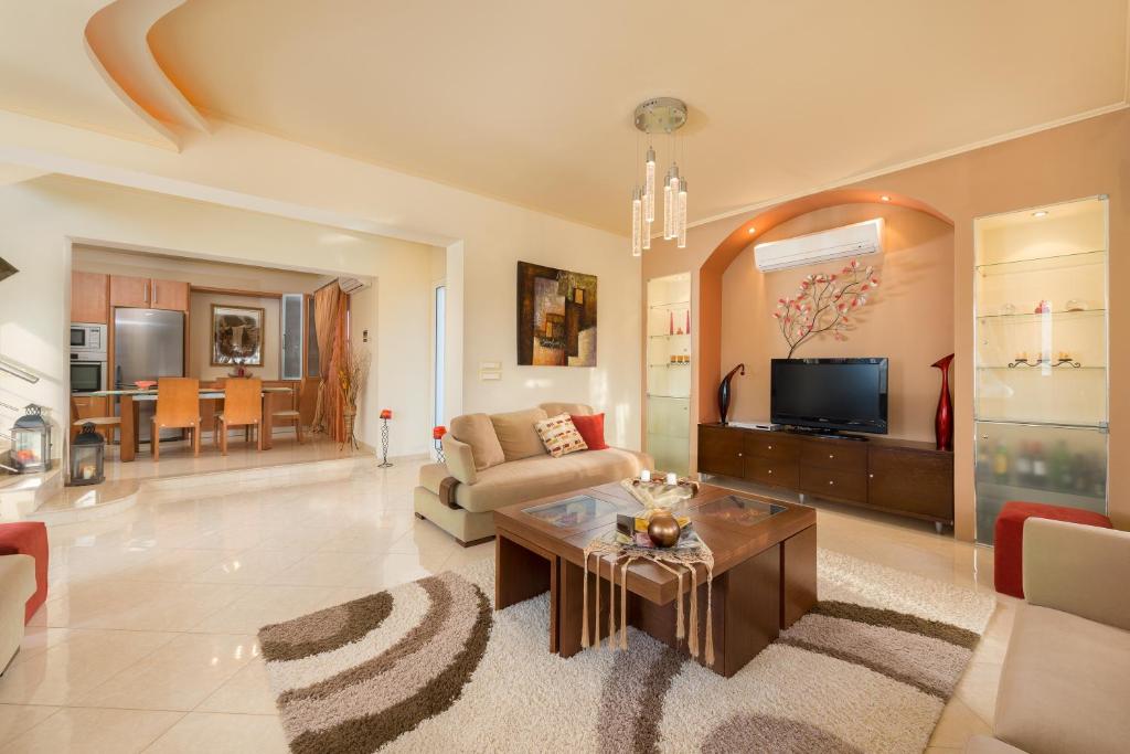 Natura House photo 3