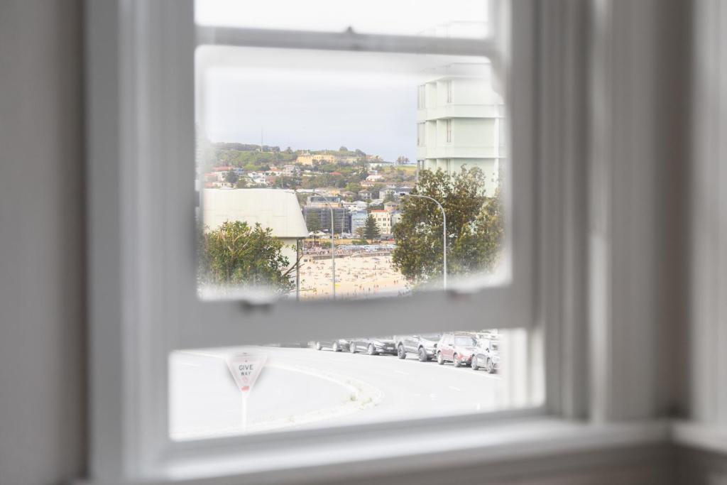 The Bondi Beachcomber Apartment photo 2