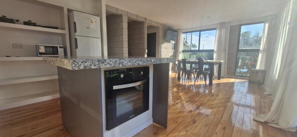 Vivisierras, Duplex a estrenar con pileta privada centro Villa Carlos Paz, 3 dormitorios, 2 baños, vista photo 1