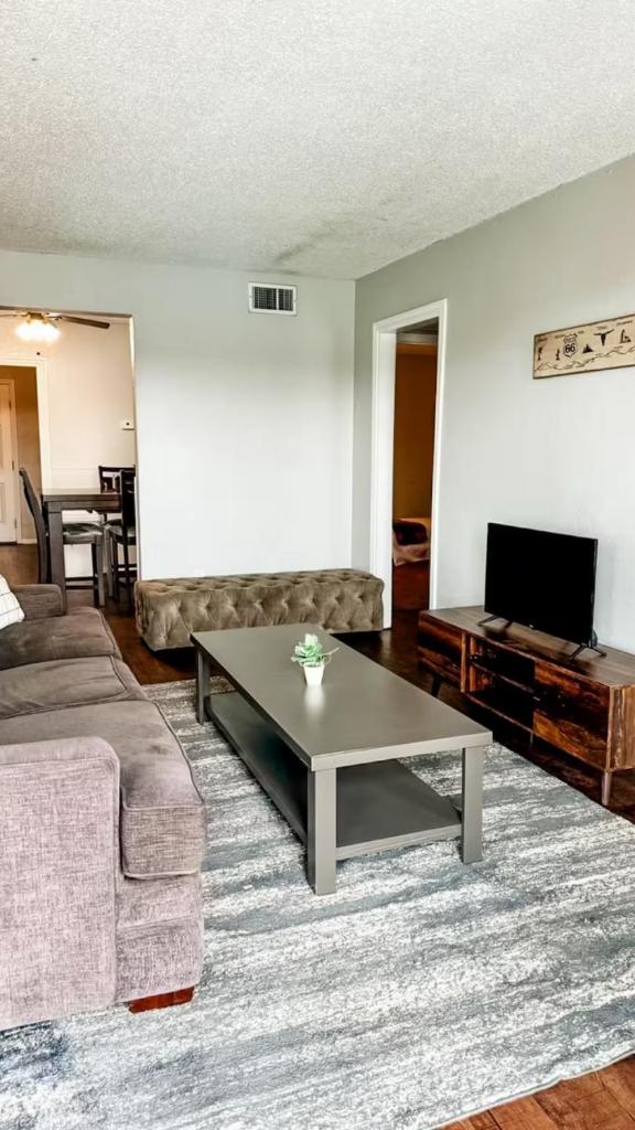 Affordable 2BR! Perfect for Workforce image
