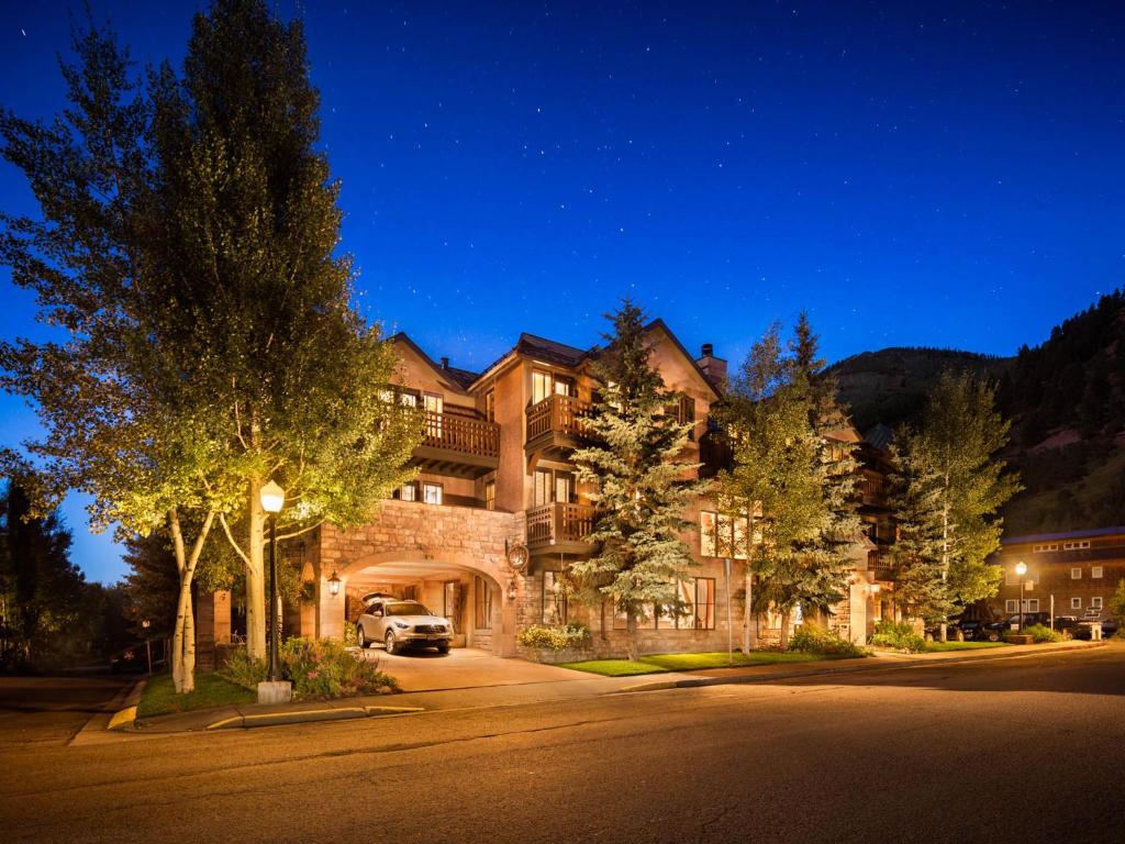 The Hotel Telluride image
