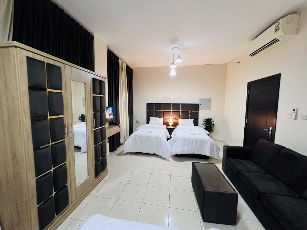 Landtech Vacation Homes - Baniyas Square photo 4