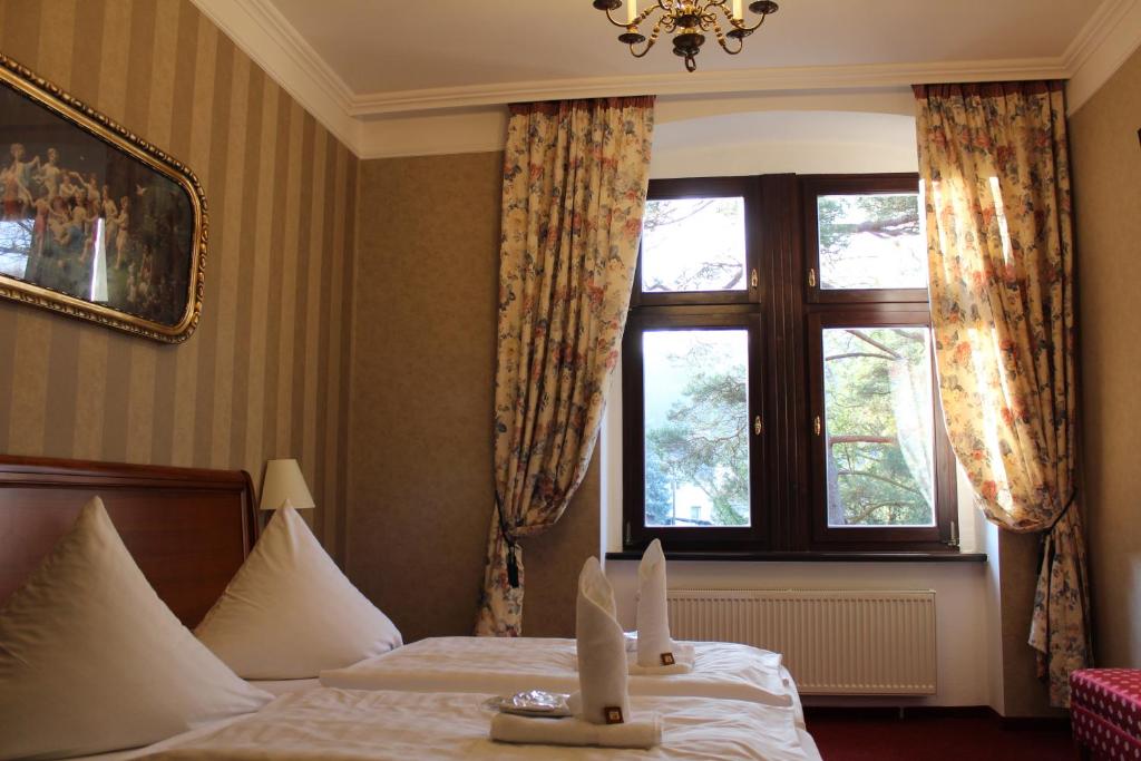 Schlosshotel Stecklenberg photo 2