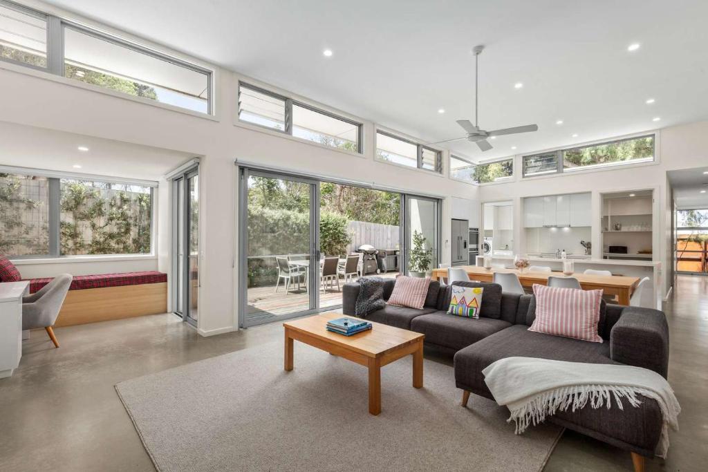 Relax by the River Barwon Heads Coastal Escape photo 1