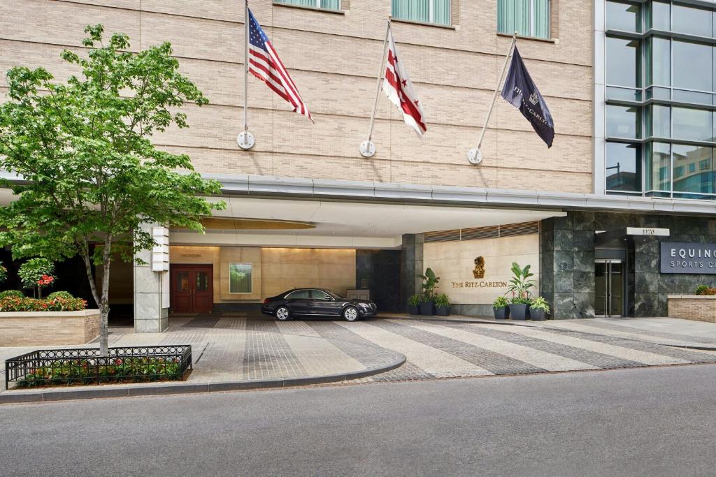 The Ritz-Carlton, Washington, D.C. image
