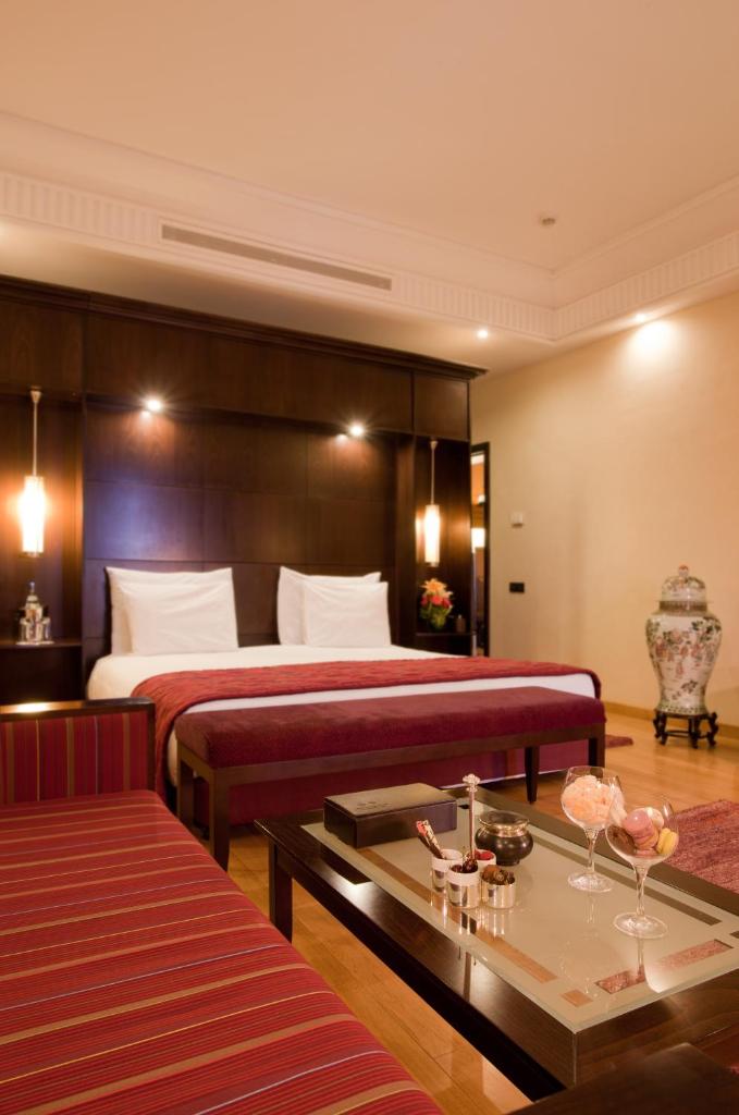 Сьюит (Улучшенный люкс с видом на бассейн), Kenzi Menara Palace & Resort All Inclusive