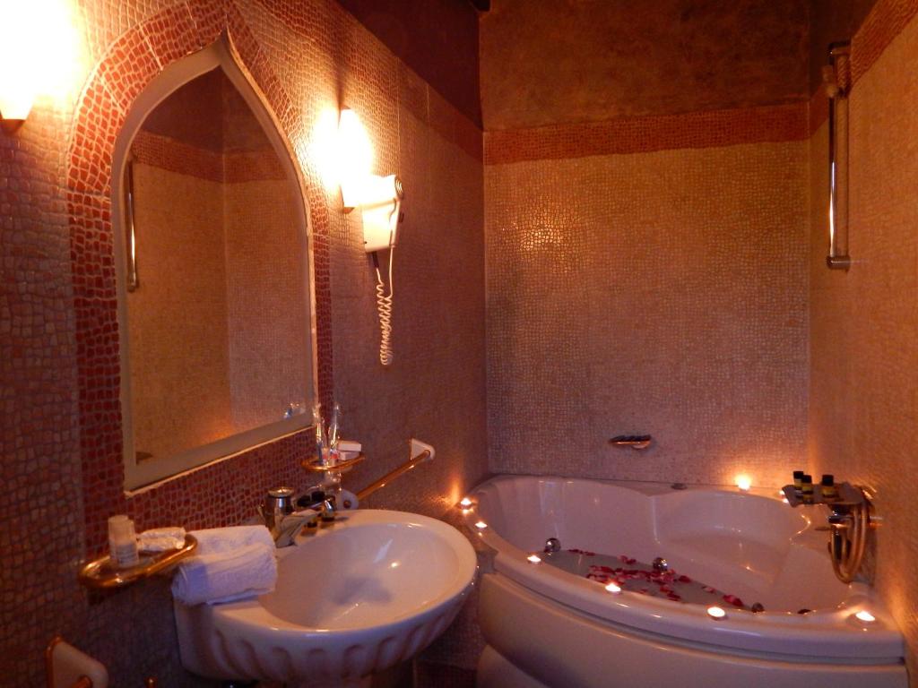Сьюит (Номер «Палаты принцессы»), S.Nikolis' Historic Boutique Hotel