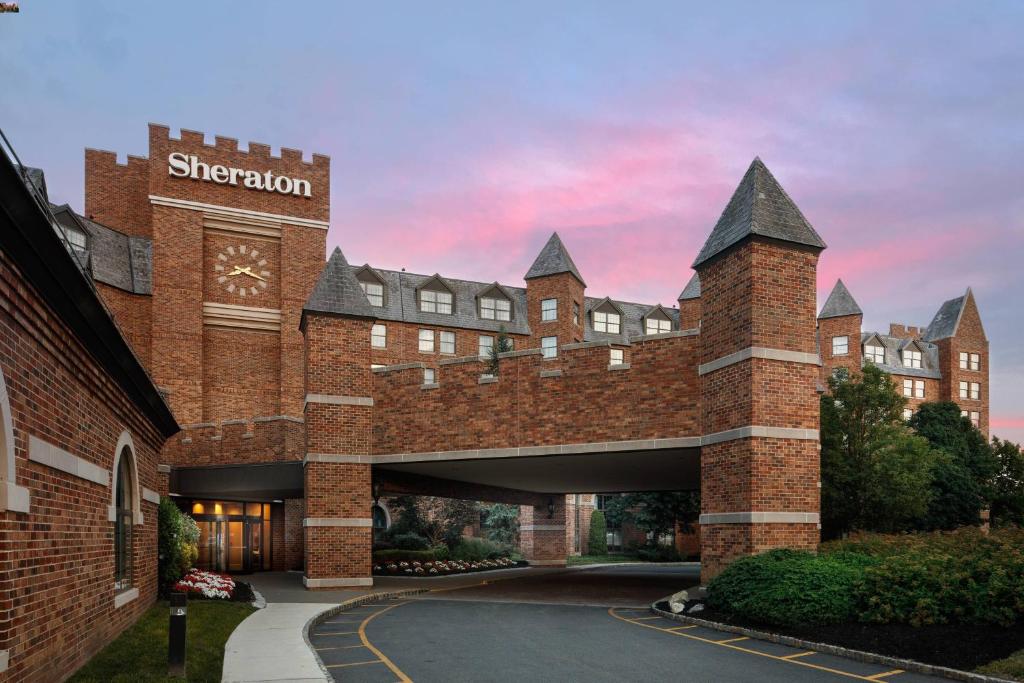 Sheraton Parsippany Hotel image