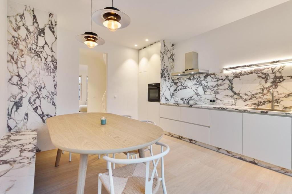 Luxe Stay in Heart of Mechelen photo 3