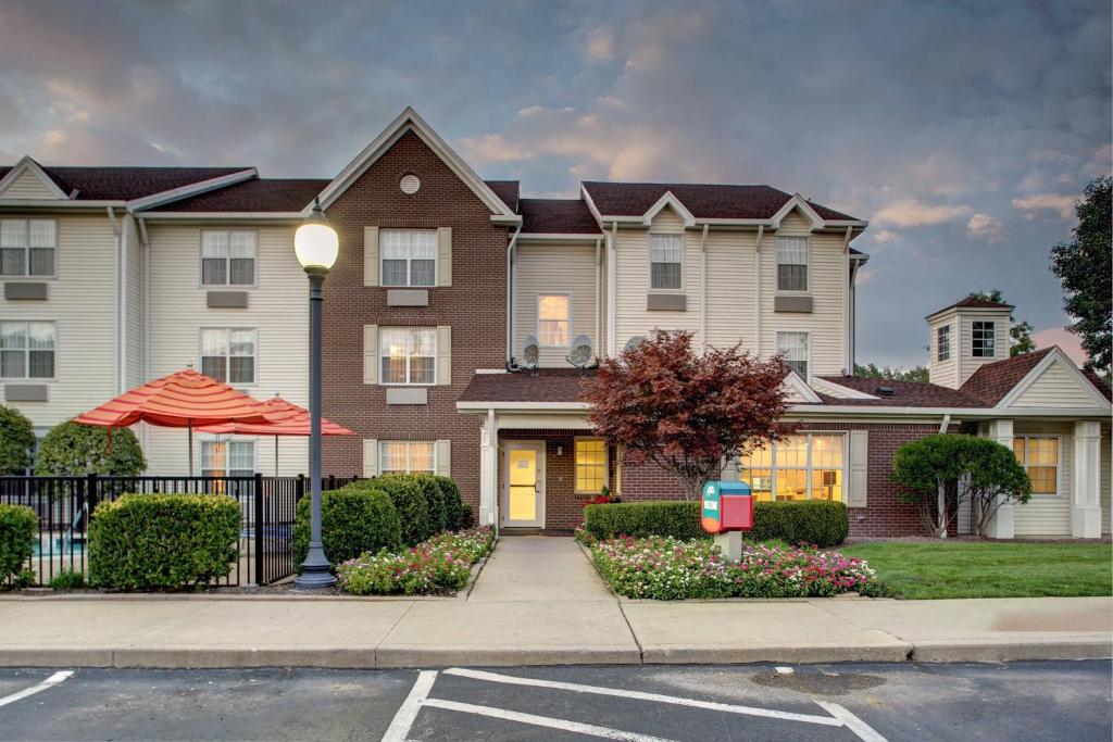 Towneplace Suites By Marriott Cleveland Westlake image