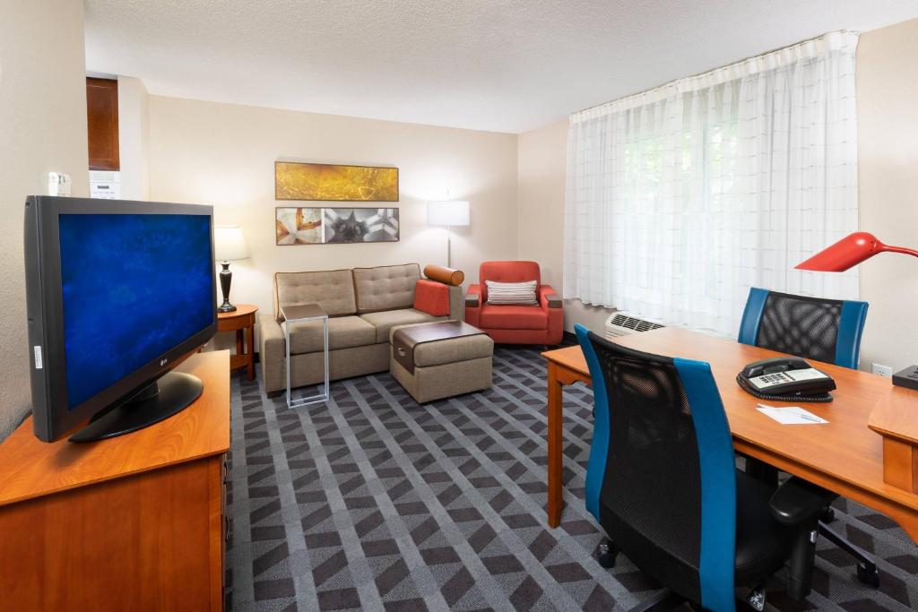 TownePlace Suites Bowie Town Center image