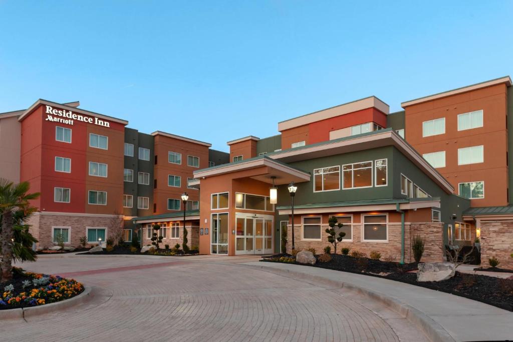 Residence Inn by Marriott Atlanta McDonough image