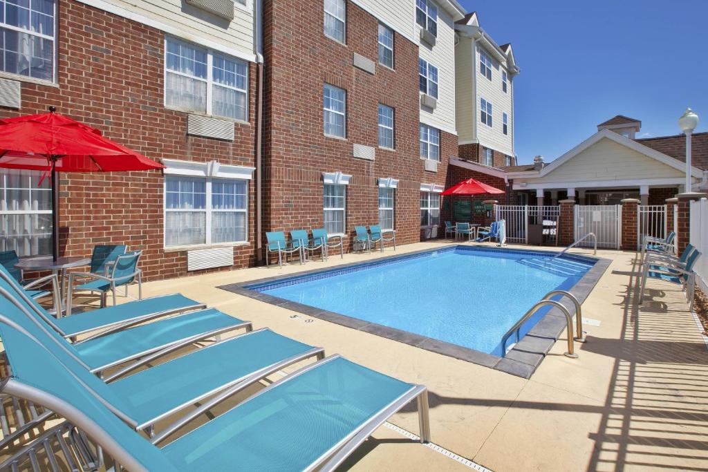 TownePlace Suites Marriott Minneapolis St Paul AirportEagan image