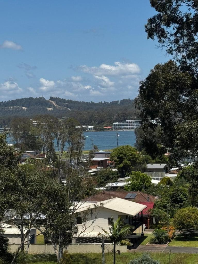 Bella Vista with swimming pool and ocean view photo 4